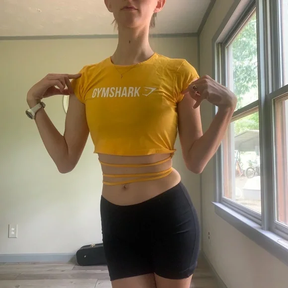 Gymshark Crop Top - Picture 2 of 7